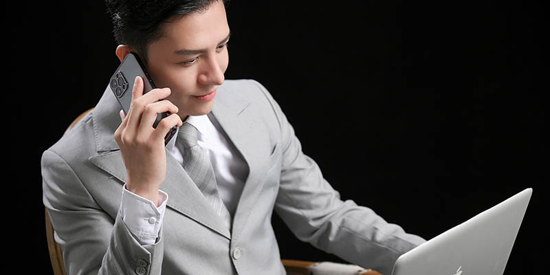 Tác giả Vũ Trần sở hữu phong cách riêng